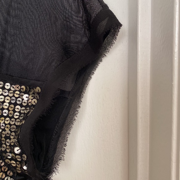 Rebecca Minkoff Sequined Blouse Sz 10, Black and Gold - Picture 5 of 8